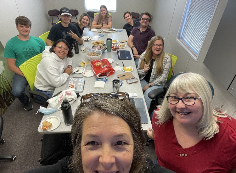Last Friday out Naturalists finalized their schedules for next semester's round of University Colloquium trips! We are so excited to work with new students and professors! 🌿💚 Good luck with finals Eagles!