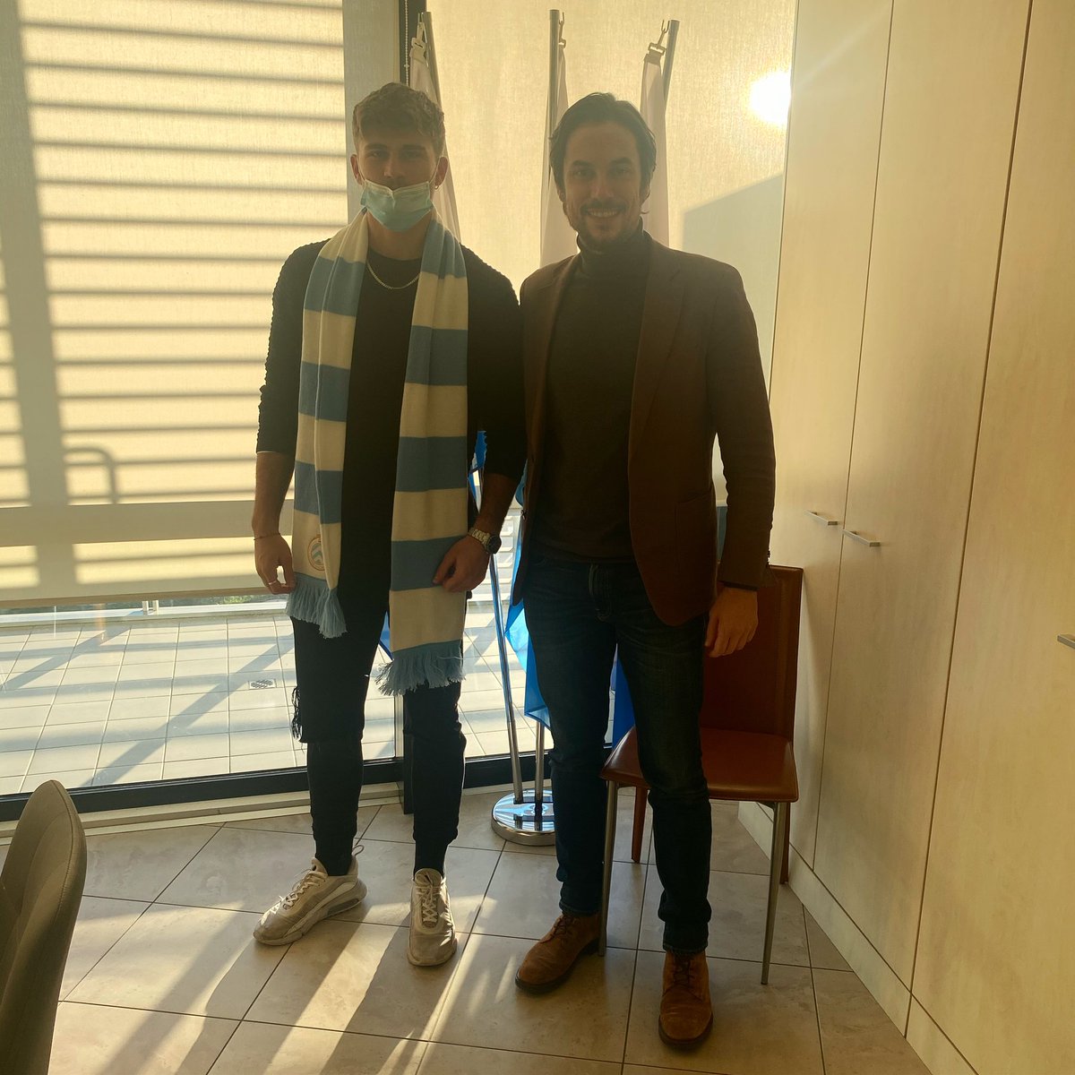 MP_FootballSc's tweet photo. ✍🏻 Alexander Carrer, attaccante, classe 2001, è un nuovo giocatore del Victor San Marino. Arriva a titolo definitivo dal Vado. Ex Saluzzo, Bra e giovanili del Torino. In bocca al lupo per la nuova avventura, Sasha! 🍀🔝💪🏻 #calciomercato @MatteoPedrosi #transfers @MP_FootballSc https://t.co/UQ9kMdi4Vq