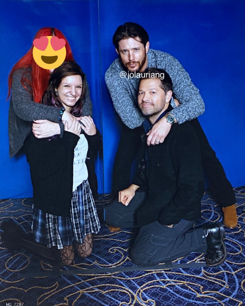 jolauriang's tweet photo. What the fuck Jensen and Misha why why why https://t.co/bs8BGEhELq