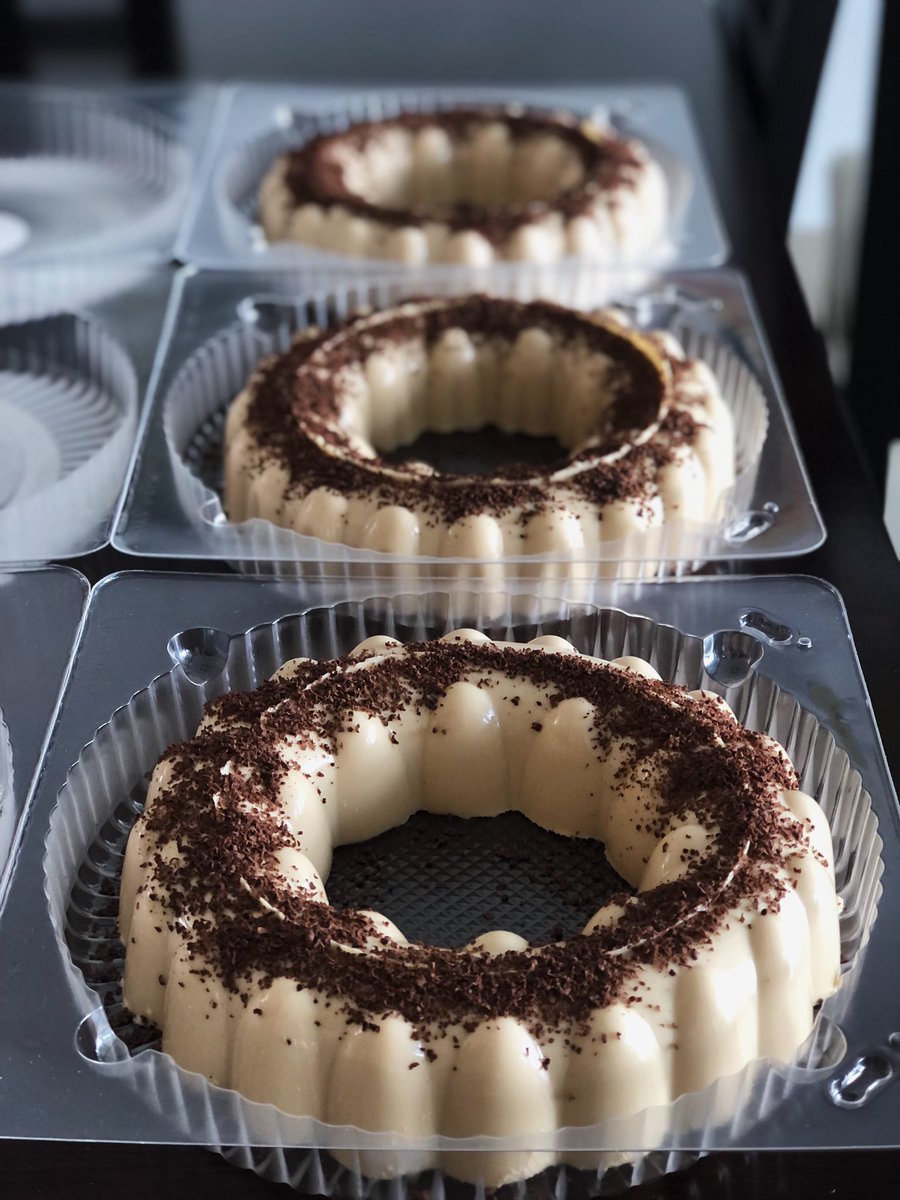 valebaeza_'s tweet photo. Para los que estén buscando algún detallito para regalar o el postre para sus comidas, les ofrezco unas deliciosas gelatinas hechas con mucho amor, hay diferentes sabores como frutales, dulces y de licor🤩 me pueden preguntar y les mando en menú 🎉🎄⛄️

Ig: borboleta.mid https://t.co/1hfyMeEf7H