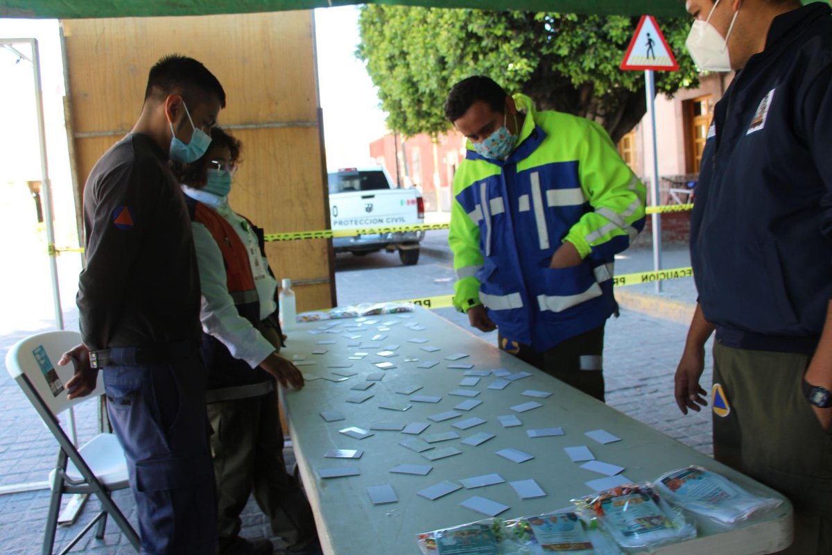 PC_SanFelipe's tweet photo. Realizamos la “Feria de Protección Civil 2021”, con el objetivo de fomentar las medidas de seguridad  y prevención de accidentes en el hogar durante la temporada decembrina. https://t.co/ZrxHgrTc7s