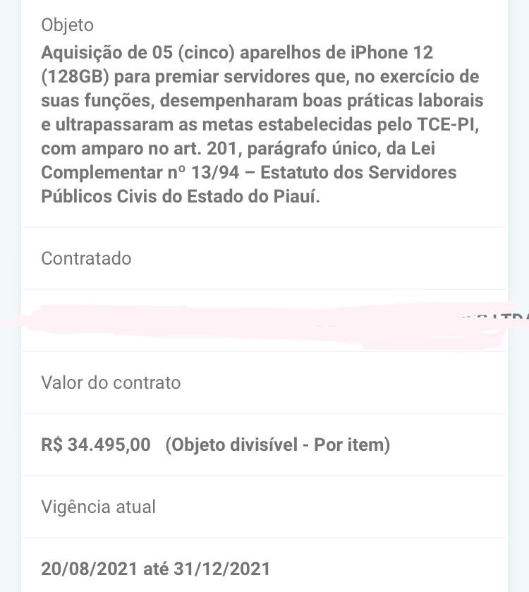 LeisAbsurdas's tweet photo. Já se planejou para a época e adquiriu cinco IPhone 12 de 128GB cada para premiar servidores que desempenharam boas práticas laborais ao longo do ano. https://t.co/luv9qzHKZO