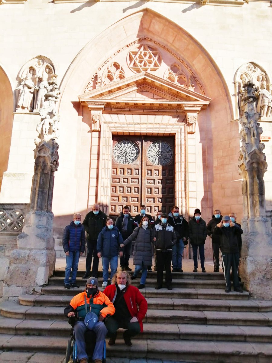 AspaniasBurgos's tweet photo. El Club Rotary de #Burgos nos ha acompañado adaptando un total de 13 visitas a la Catedral para nuestros centros de Salas de los Infantes, Quintanadueñas, Puentesaúco y Salud Mental. El Proyecto @Acceasy y Turismo Burgos han apadrinado esta idea
#acceasyproject #attendingtotalent https://t.co/803dhJ7R6g