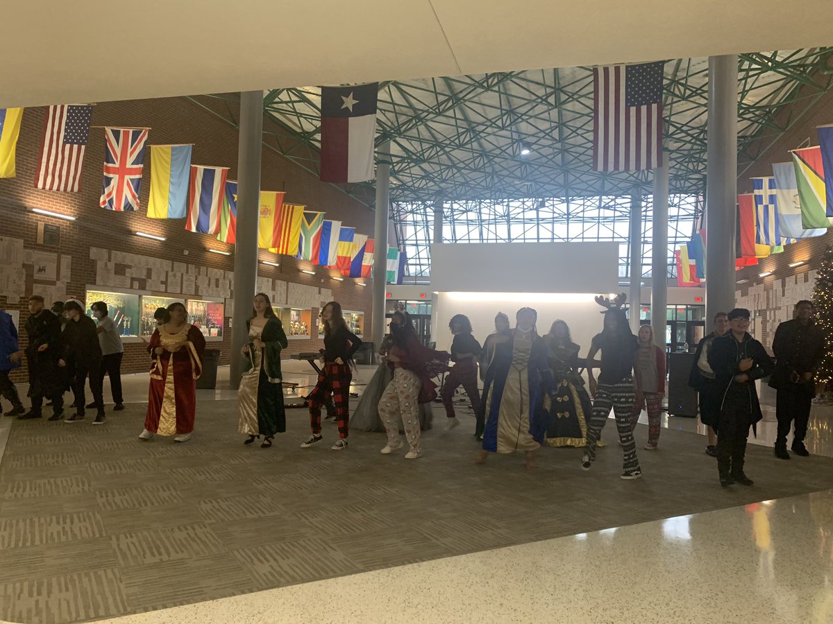 Naaman Forest Choir tweet media