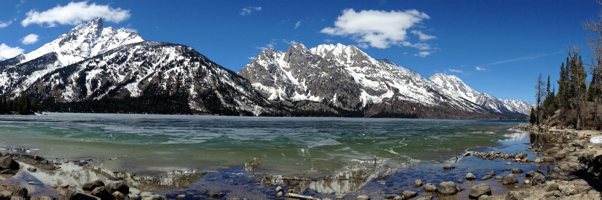 Jenny Lake, Grand Teton National Park, WY [OC][5555x1846] https://t.co/oBEReM3aPN