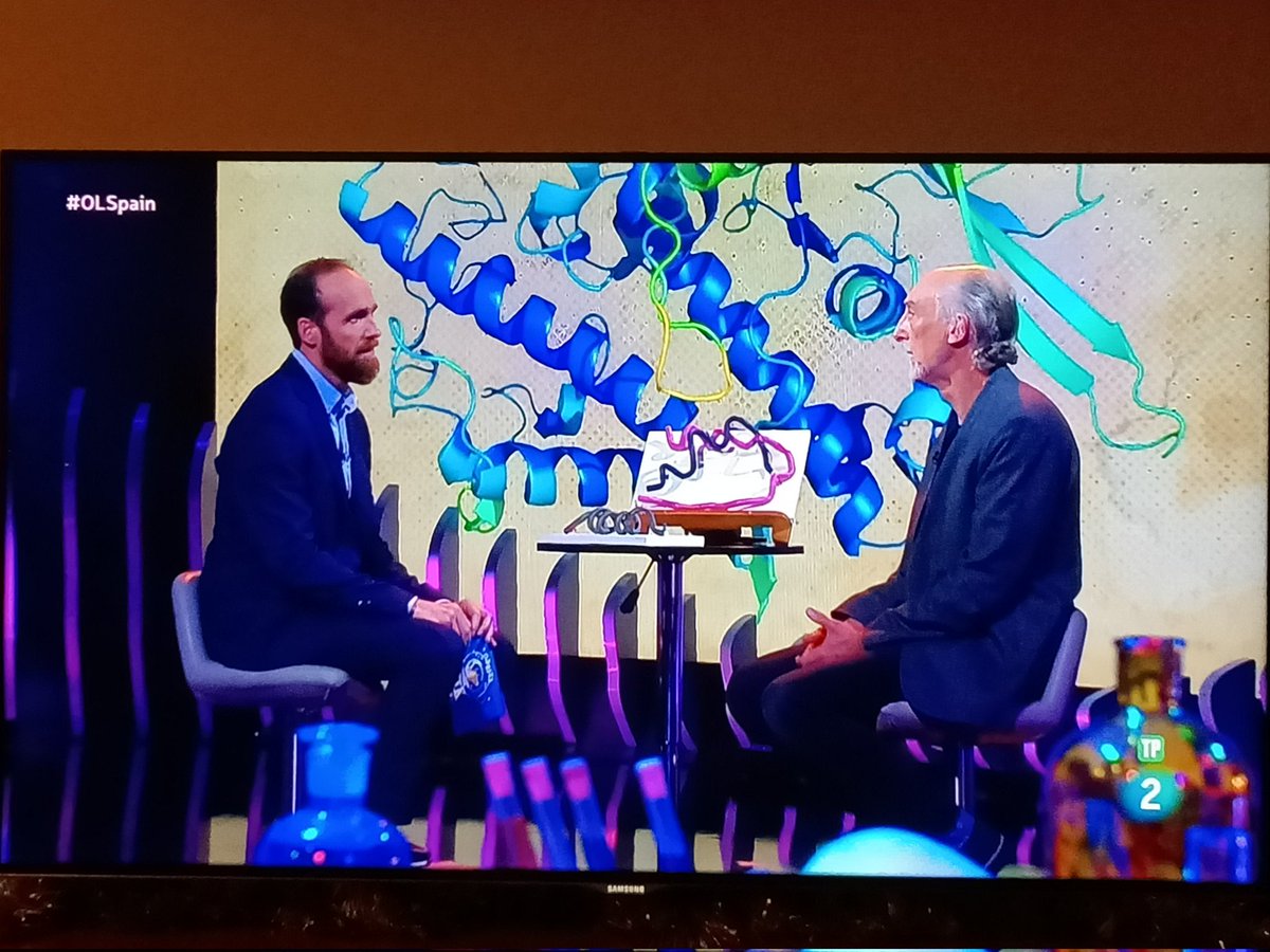 Enrique Carrillo (@esantapau) on Twitter photo Es muy necesario que los #bioinformáticos aparezcamos más en medios de divulgación explicando lo que investigamos y la importancia de lo que hacemos. Gracias a <a href="/orbitalaika_tve/">Órbita Laika</a> y <a href="/Alfons_Valencia/">AlfonsoValencia alfonsovalencia.bsky.social</a>
A ver si desde <a href="/SEBiBC_es/">SEBiBC</a> podemos impulsar esta importante labor para el campo. Es muy necesario que los #bioinformáticos aparezcamos más en medios de divulgación explicando lo que investigamos y la importancia de lo que hacemos. Gracias a <a href="/orbitalaika_tve/">Órbita Laika</a> y <a href="/Alfons_Valencia/">AlfonsoValencia alfonsovalencia.bsky.social</a>
A ver si desde <a href="/SEBiBC_es/">SEBiBC</a> podemos impulsar esta importante labor para el campo.