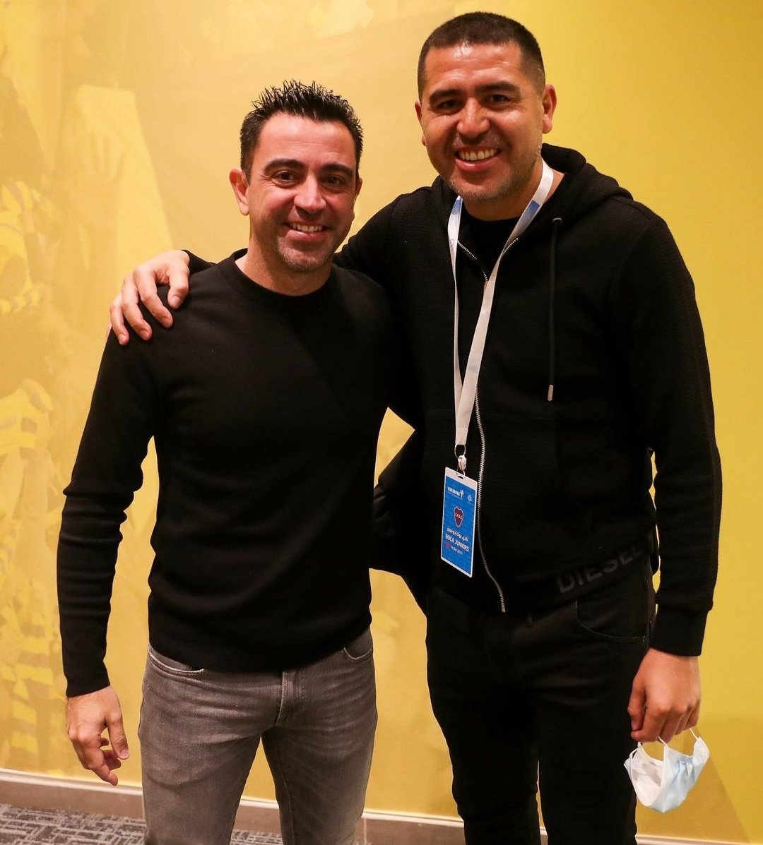 futboldelegado's tweet photo. Cuántas asistencias hay en esta foto?
A) 415
B) 440
C) 462 https://t.co/Yr0vgivoLx
