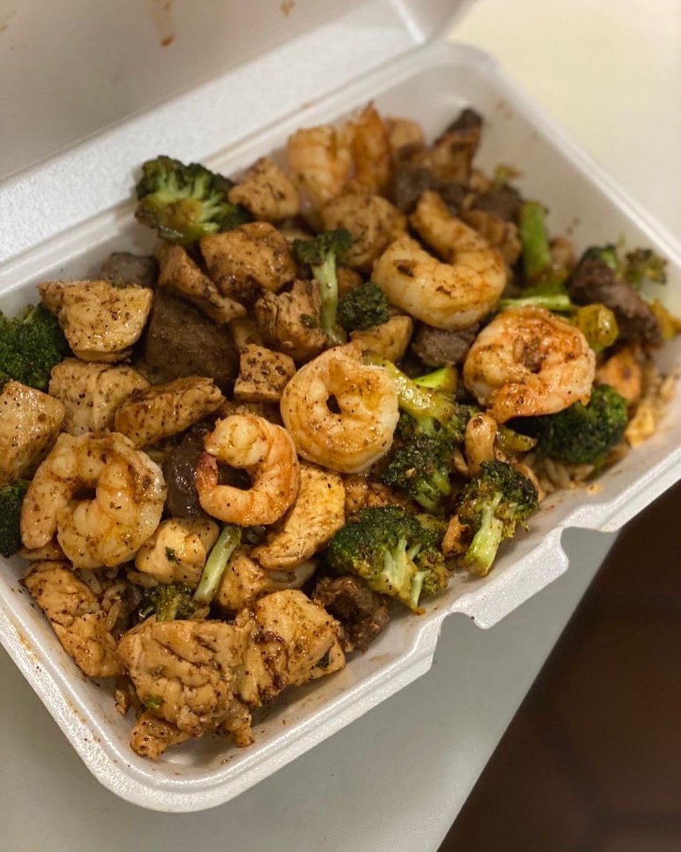 Tonight’s menu starting at 6:15!! Please RT and share for your chance to win a FREE meal!!!
(Must be following to win)

Help me gain 1 new follower! If you get them to follow, you’ll both have the chance for FREE meals tonight!!!