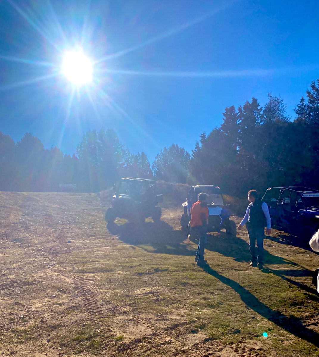 Hoy por fin he podido conocer de cerca el mundo de la trufa, y una masía donde se imparten las mejores clases de conducción de 4x4. 

Desde luego Teruel es un tesoro por descubrir para muchos. ❤️

#Teruel #Truficas <a href="/Masiapelarda/">Masia Pelarda</a>