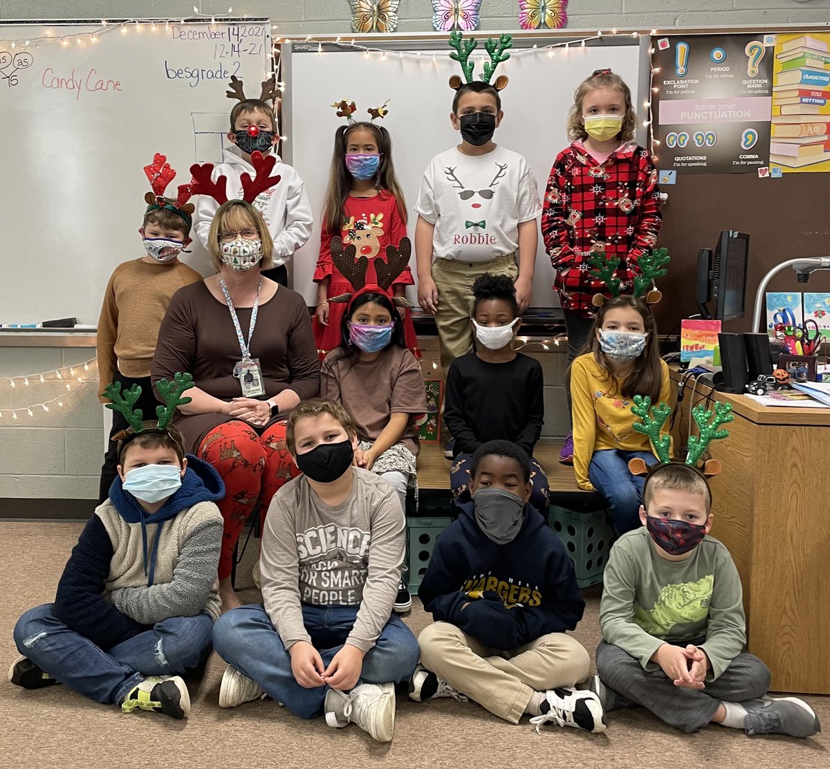 Lisa Barham (@lisahbarham) on Twitter photo “Reindeer Day” was so much fun!! We put the reindeers in ABC order and used our hundreds chart to find Rudolph. <a href="/FCSBES/">Bunn Elementary</a> “Reindeer Day” was so much fun!! We put the reindeers in ABC order and used our hundreds chart to find Rudolph. <a href="/FCSBES/">Bunn Elementary</a>
