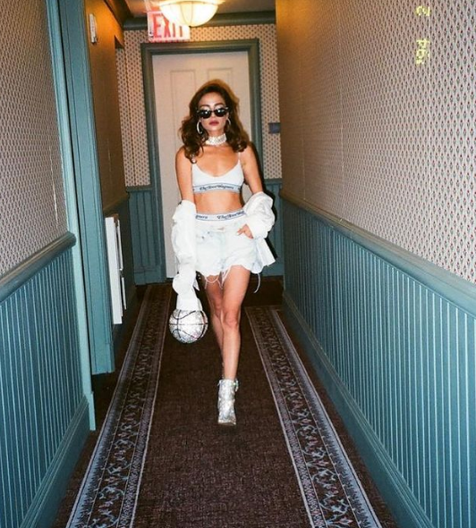 PromotionBrenda's tweet photo. Ya vieron REPEAT el nuevo video de Brenda Asnicar? ♥ 

https://t.co/xyxVyXtT3a https://t.co/hC8zTyivoL