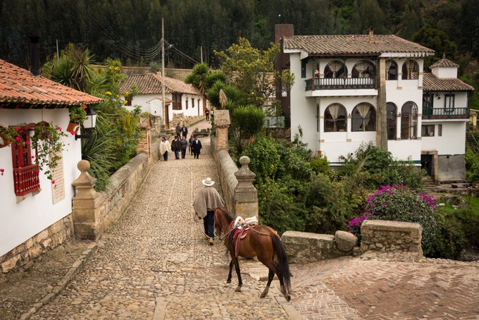 LoBuenoDeCol's tweet photo. Como si el tiempo se hubiera detenido.

Monguí - Boyacá

Foto de junio de 2019 captada por el maestro @rafaelangulop https://t.co/tUzvcGppjW