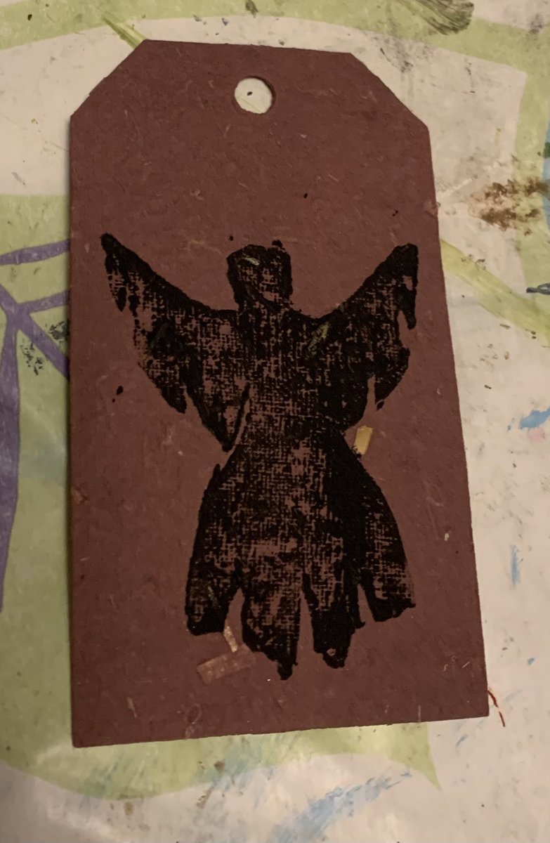 lsvservices's tweet photo. Hand printing Christmas gift tags. Unfortunately the Angel Gabrielle looks more like the angel of death in black! #NotVeryFestive #HandMade #Linocut https://t.co/L2OD4O5rJ6
