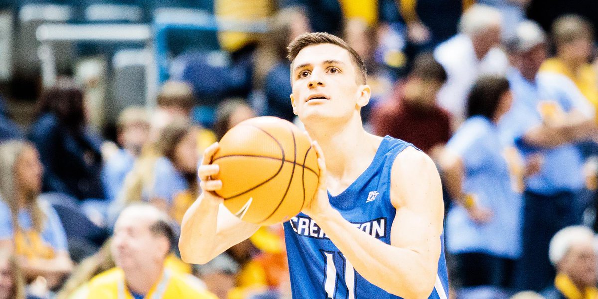 JManigat12's tweet photo. Fan fav (and definitely one of my fav homies) @TylerClement_11 steps into the Jay with me tomorrow to discuss tonight’s game, amongst many things creighton hoops related. Fire your questions away now! #WelcomeToTheJay @TheFieldOf68 https://t.co/Kd42MyymP1