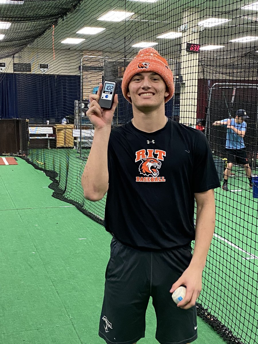 Congrats to <a href="/rit_baseball/">RIT Baseball</a> freshman <a href="/jackplez/">jackplez</a> on hitting 102 on a 3oz pull down!