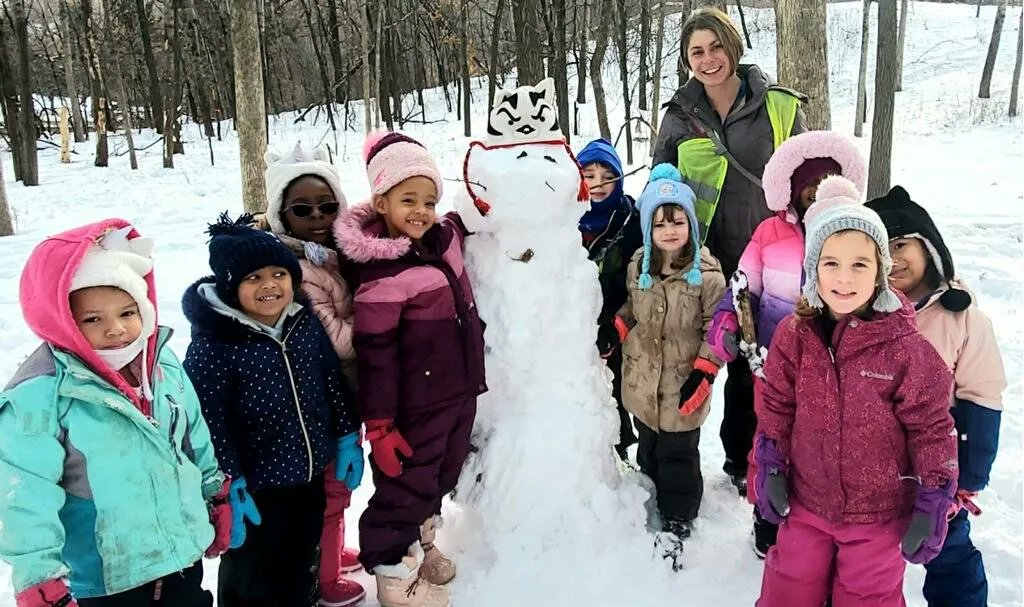 OakRidgeMagnet's tweet photo. Snowman building during outdoor play today! ⛄️ https://t.co/OAeTQY27eo
