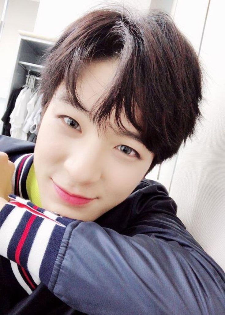 jensitomio's tweet photo. @7dreqms feliz cumpleaños pichona 💘🥳, dice jeno q te qiere mucho aunque te pongas medio lokita a veces pero que te todos modos feliz cumple. eres 1 chica mui linda y d seguro te mereces muxas cosas bnas, pasatela muy bien wapa ojalá q te regalen muchas cosas del drim y tbz https://t.co/8JxKAuFr4D