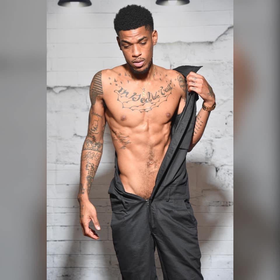 officialLonghea's tweet photo. #modeldays #ink https://t.co/gUfrecPtl3