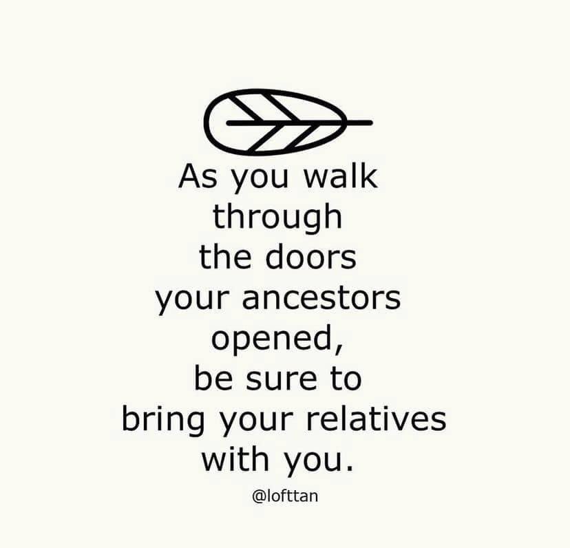 ShannonFayant's tweet photo. Keep the flow of conversations geared towards enlightenment and keep the key to your happiness. Life is yours to enjoy. #prayerfulexistence #runawaytrain #soulasylum #musicmotivates #Icandoit #danceinthekitchen https://t.co/IKsLJu1fTQ
