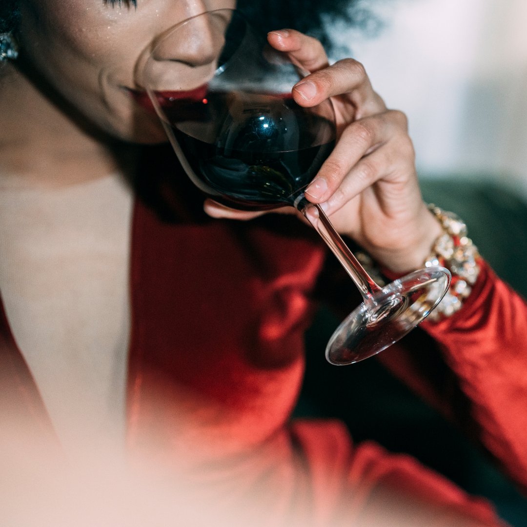Replica Wine tweet media
