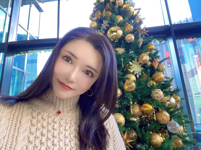 本日21:00〜インスタライブ♡
KKPより新発表あります☺️?

Today from 21o'clock in Japan time on Instagram live there will be