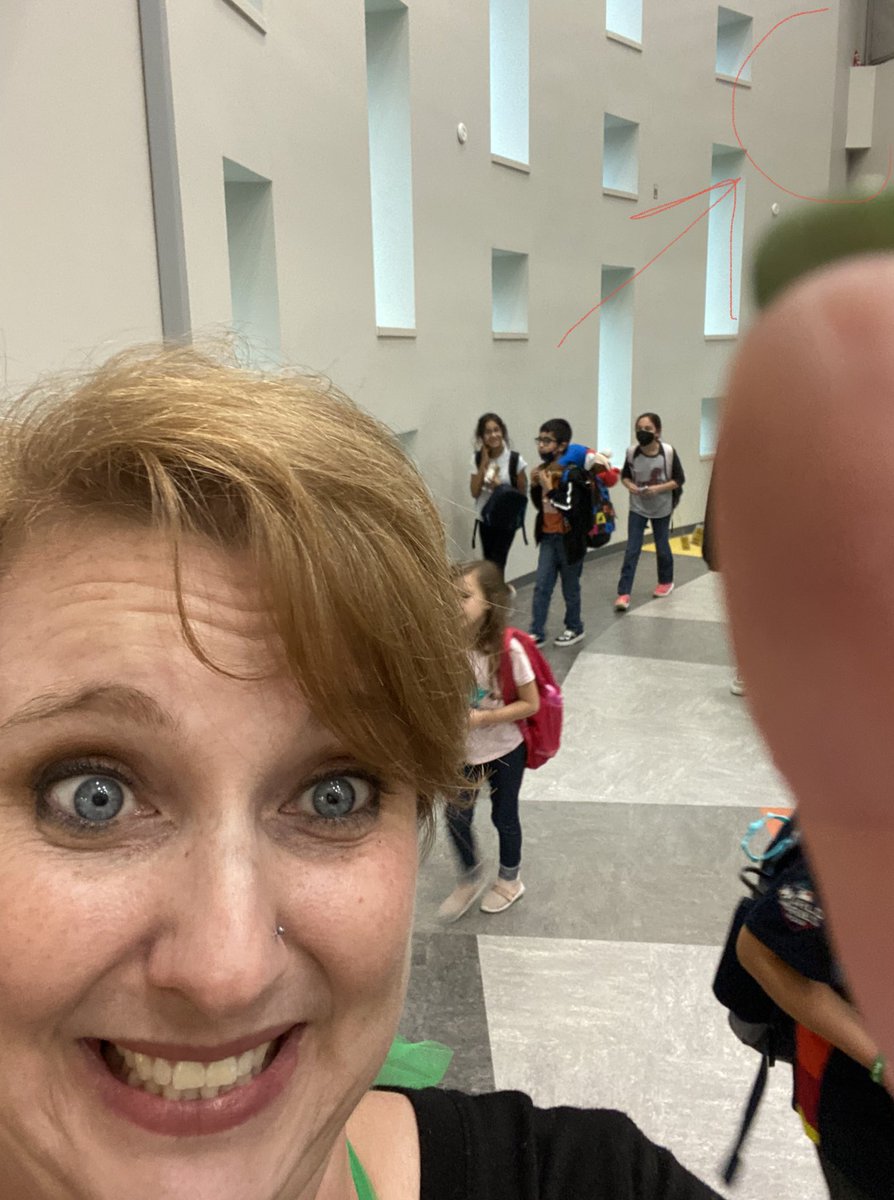 Elf sighting today!!! SO high this is the only pic I could get!!! #wellselfieselfie