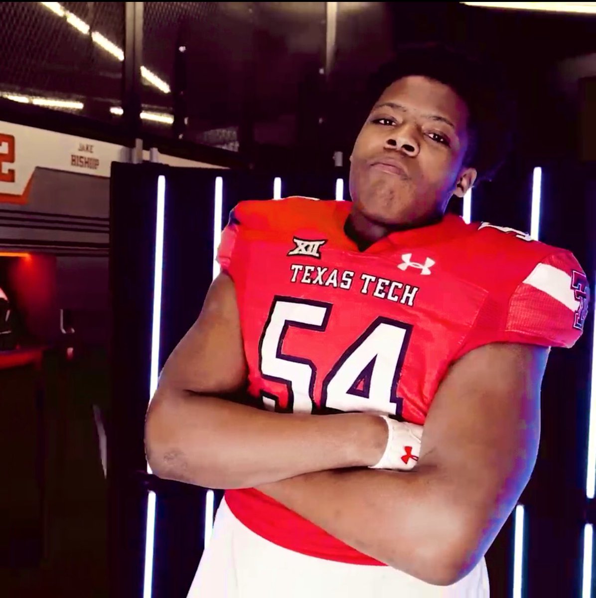 Quinton Harris (@quintonharris55) on Twitter photo Tomorrow I will be signing at 7am at the mac. Thank you to everybody who helped me down this process!!
<a href="/SeguinCougarFB/">Seguin Cougar Football 🏈🐾</a>
<a href="/Coach_Bickham/">D-wiz 🧙♂️</a>
<a href="/CoachBencke/">Josh Bencke</a> Tomorrow I will be signing at 7am at the mac. Thank you to everybody who helped me down this process!!
<a href="/SeguinCougarFB/">Seguin Cougar Football 🏈🐾</a>
<a href="/Coach_Bickham/">D-wiz 🧙♂️</a>
<a href="/CoachBencke/">Josh Bencke</a>