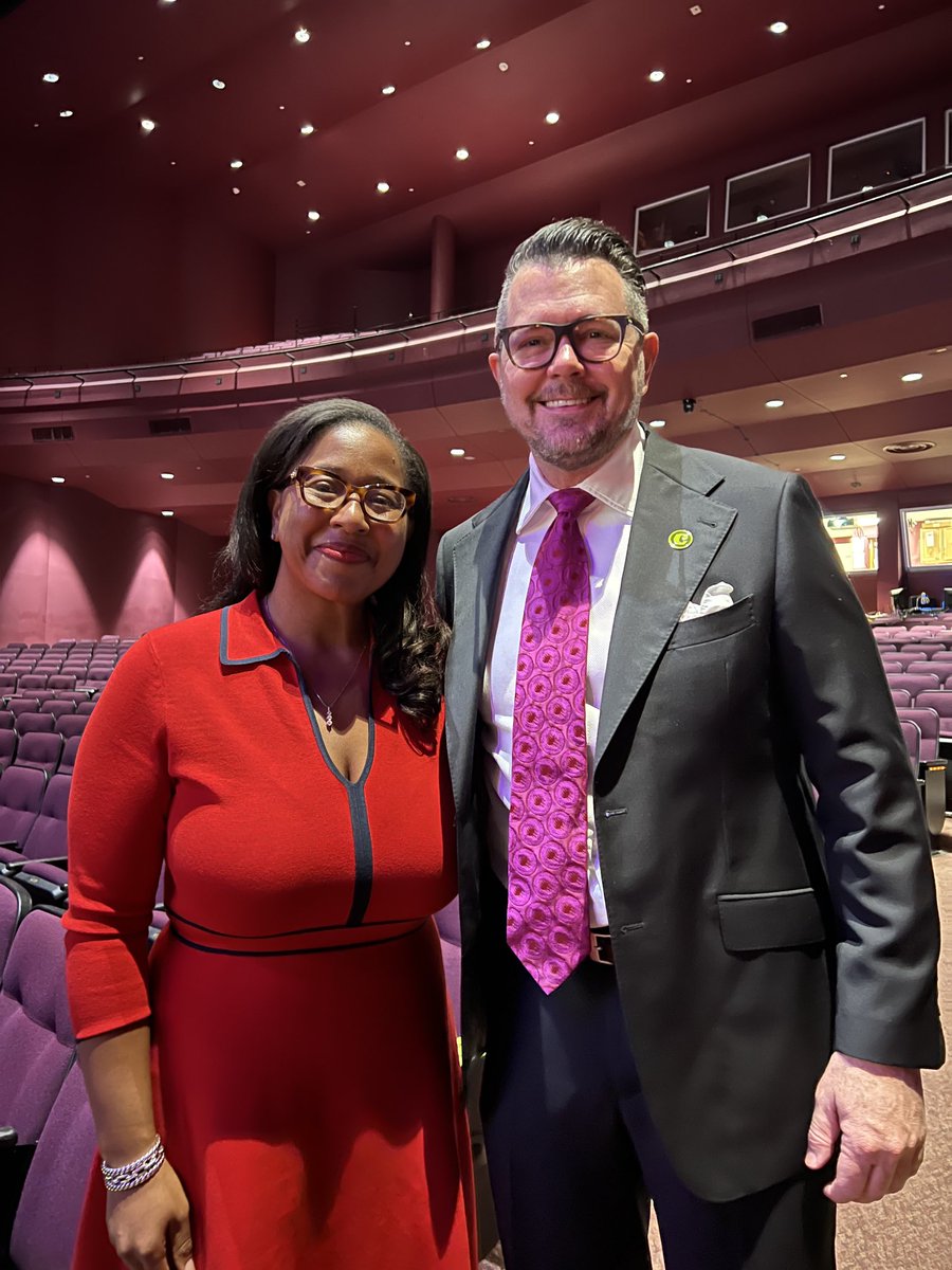 Happy to have ⁦<a href="/GainwellTech/">Gainwell Technologies</a>⁩ Chief HR Officer Natalie Stute as our special guest ⁦<a href="/Conway_Chamber/">Conway Area Chamber of Commerce</a>⁩ 10th Annual Women In Business event