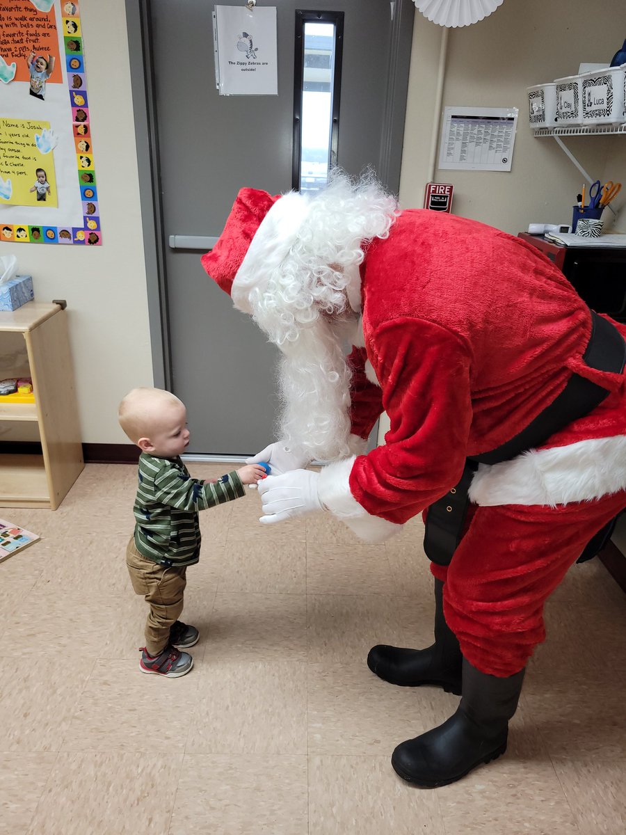 CubHouseLISD's tweet photo. Our Cubs were surprised today by a very special visitor!#LovemyLISD https://t.co/ParsohPSXV