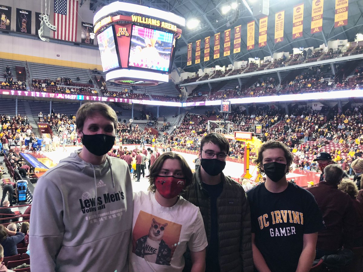 keithmpls's tweet image. …at the #gophers game at #theBarn with Owen and some of his high-school friends.  

He’s home from freshman year of college winter break from @UCIrvine