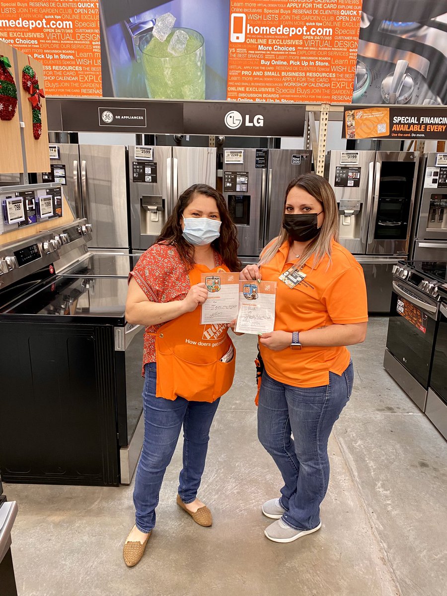 Rhonda Met_6984 (@met_6984) on Twitter photo Thank you Deya for the great partnership you have with MET 🙏🏻 one team….together we all succeed!!! <a href="/DeyaniraSolis7/">Deyanira Solis</a> <a href="/THDRoxSalinas/">Roxie Salinas</a> <a href="/JeseniahJess/">Jess Hernandez</a> <a href="/Ivan_Quintero_/">Ivan Quintero</a> <a href="/SendejoRoy/">Roy</a> <a href="/Fred_asj/">Fred Silva</a> <a href="/LeeRoy1122/">Lee Roy Sanchez</a> <a href="/chance_lowry/">Chance Lowry</a> Thank you Deya for the great partnership you have with MET 🙏🏻 one team….together we all succeed!!! <a href="/DeyaniraSolis7/">Deyanira Solis</a> <a href="/THDRoxSalinas/">Roxie Salinas</a> <a href="/JeseniahJess/">Jess Hernandez</a> <a href="/Ivan_Quintero_/">Ivan Quintero</a> <a href="/SendejoRoy/">Roy</a> <a href="/Fred_asj/">Fred Silva</a> <a href="/LeeRoy1122/">Lee Roy Sanchez</a> <a href="/chance_lowry/">Chance Lowry</a>
