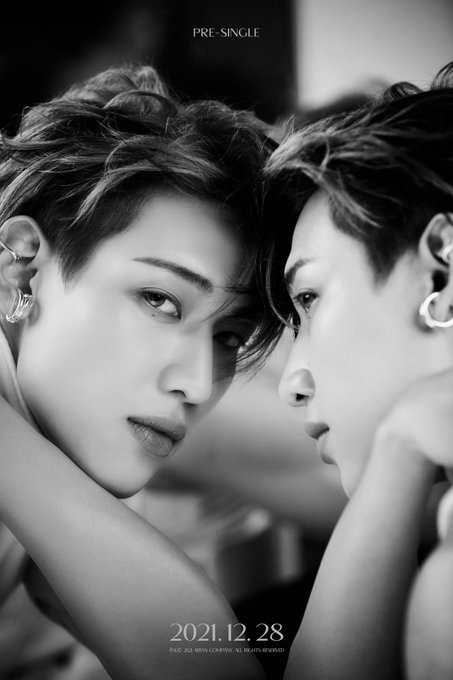 BAMBPAM's tweet photo. present you: stuns with gorgeous new concept photos for the upcoming pre-single by me

PRE-SINGLE
CONCEPT PHOTO #2

RELEASE ON 2021.12.28

#뱀뱀 #BamBam #BAMBPAM https://t.co/P8shhU3dYB