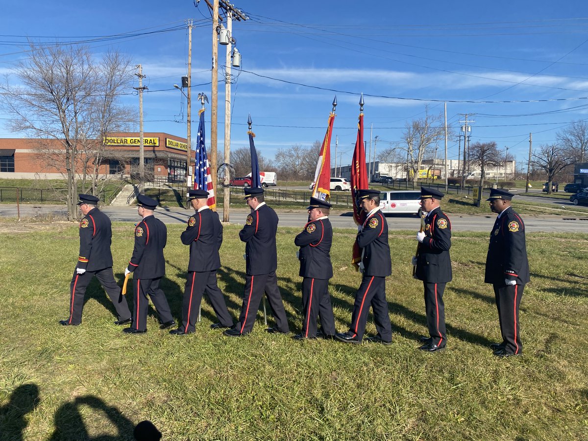 Griff4CLE6's tweet photo. Today I joined community leaders in breaking ground for the new Fire Station 26 @ East 90 &amp; Kinsman. Issue 32 made this possible. Thx #CLE voters!  We also broke ground on a soon-to-be-coming Meijer @ East 100 &amp;  Cedar. #ilovecle https://t.co/Xv12mBUfuX