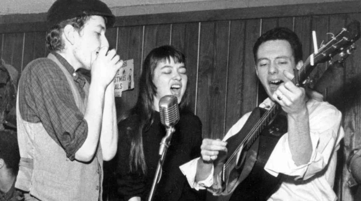 The talent in this pic is unbelievable