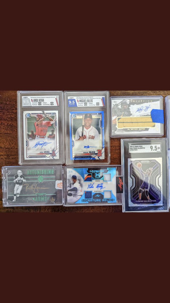 zack0978's tweet photo. For those who missed it the Repackiversary is a 2 part repack. Part 1 is sold out but part 2 will go on sale as soon as 1 is paid for and I start shipping. He’s a preview for part 2. It cost $75 and the floor is $75. Say what?? The 4th pic is the worst pack. 🤯🤯🤯 #thehobby https://t.co/1YEXwulUTB