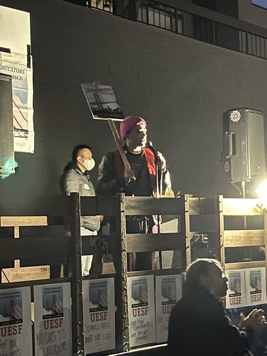 _SFMORE's tweet photo. #ChopFromTheTop #DemandMore #NoCuts Out here by the #BoardOfEd standing strong #UnionStrong #UESFStrong https://t.co/rjhZ6rLjTO