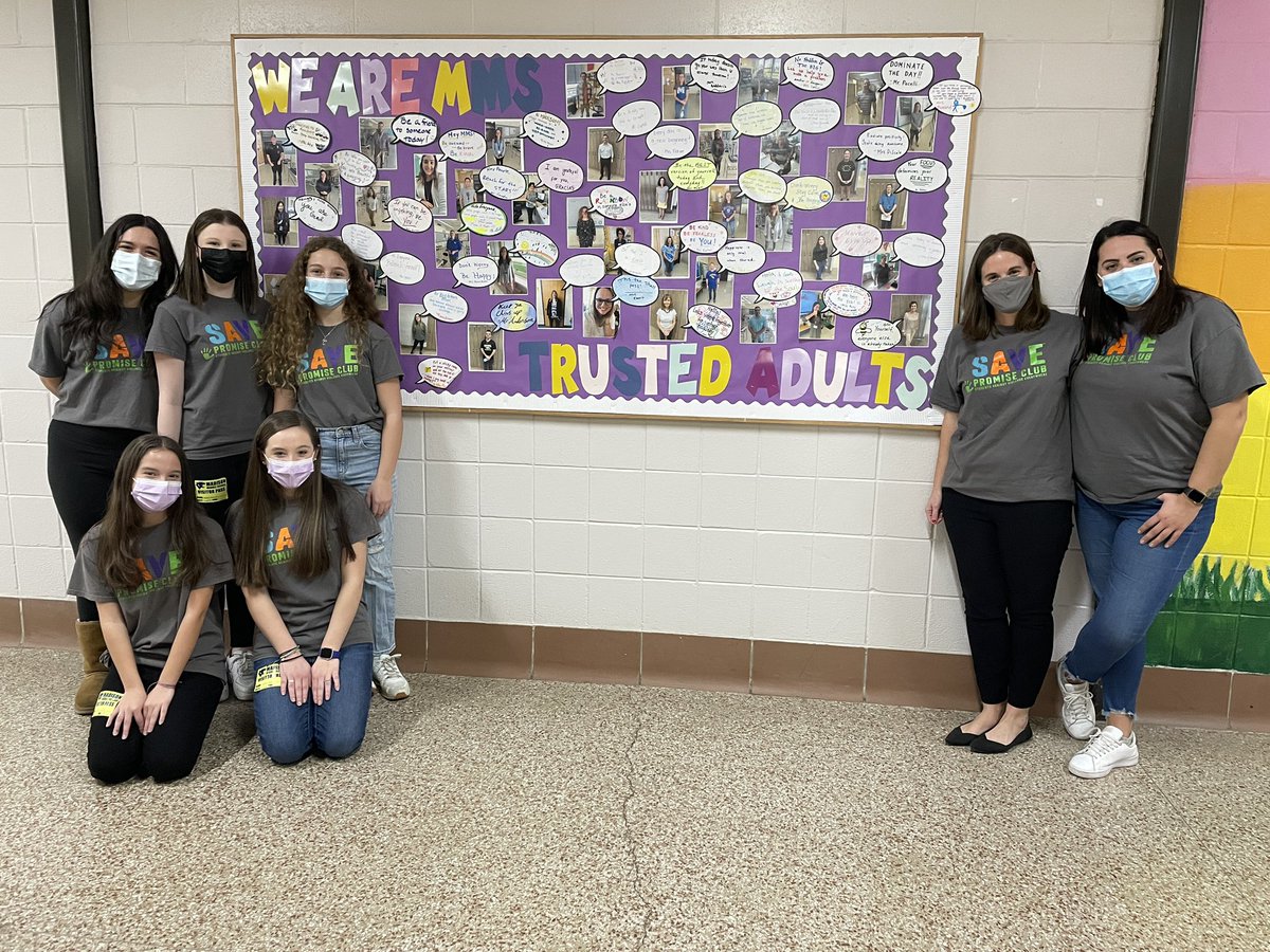 MadisonTrumbull's tweet photo. Today we welcomed a reporter and photographer from WNPR and a representative from Sandy Hook Promise into our school for day #14 of #14daysofaction.  Some of the students that founded Madison’s SAVE club 3 years ago were able to help out. @vae_champagne @sandyhook @NATIONALSAVE https://t.co/OjqcInShra
