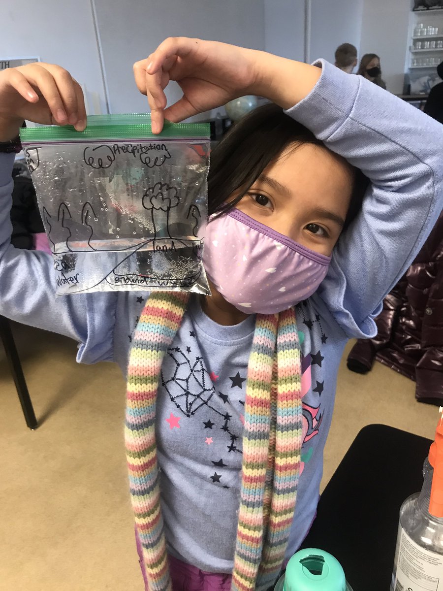 Water Cycle in a bag <a href="/IsaacBrockWSD/">Isaac Brock School</a> in Room 2! #winnipegSD #Science #Weather