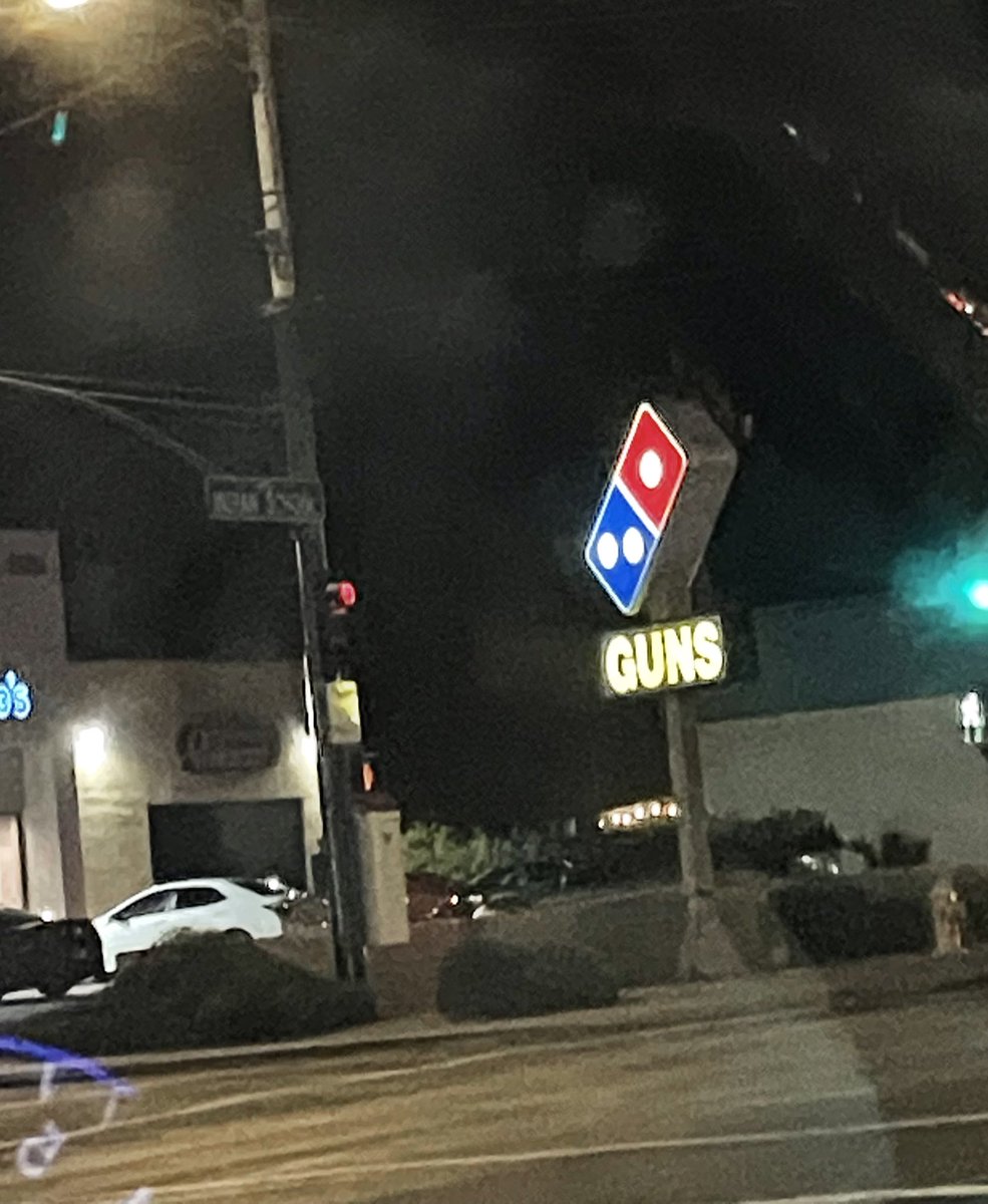 BisqueBoi's tweet image. one stop shopping
Phoenix is the greatest city in the world baby