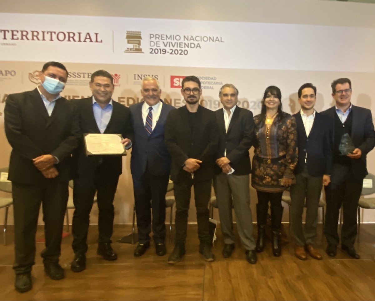 @Vinte_Mx (@vinte_mx) on Twitter photo Gana <a href="/Vinte_Mx/">@Vinte_Mx</a> #PremioNacionalDeVivienda 🏡 en la categoría de Desarrollo Sostenible <a href="/sedatu/">sedat uslu</a> <a href="/IC_Comms/">Ivanhoé Cambridge</a> <a href="/SergioLealVinte/">Sergio Leal Aguirre</a> <a href="/ReneJaimeVinte/">Rene Jaime Mungarro</a> Gana <a href="/Vinte_Mx/">@Vinte_Mx</a> #PremioNacionalDeVivienda 🏡 en la categoría de Desarrollo Sostenible <a href="/sedatu/">sedat uslu</a> <a href="/IC_Comms/">Ivanhoé Cambridge</a> <a href="/SergioLealVinte/">Sergio Leal Aguirre</a> <a href="/ReneJaimeVinte/">Rene Jaime Mungarro</a>