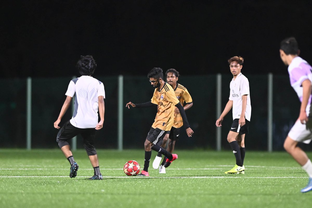 mugilan__21's tweet photo. ⚽⚽⚽🔥🔥🔥
#PhoenixFC https://t.co/uQh84w4Pea