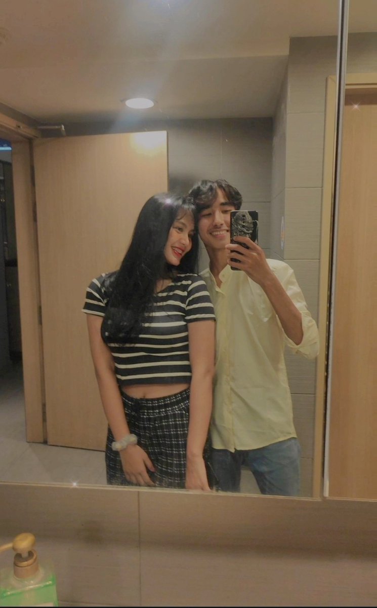 NLwn10's tweet photo. As you glow older, love you more https://t.co/GgAz0T5kcI