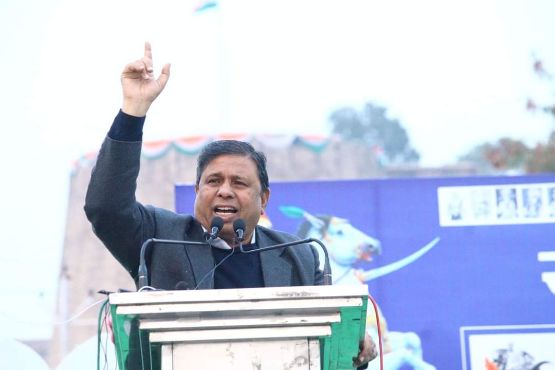 DeepakS72165408's tweet photo. सुनों बहुजनों तुम अभी आओ या बाद में आना
हमारे पास ही तुम्हें
 ज्वाइन करें बामसेफ https://t.co/fFwsAnUHoN
