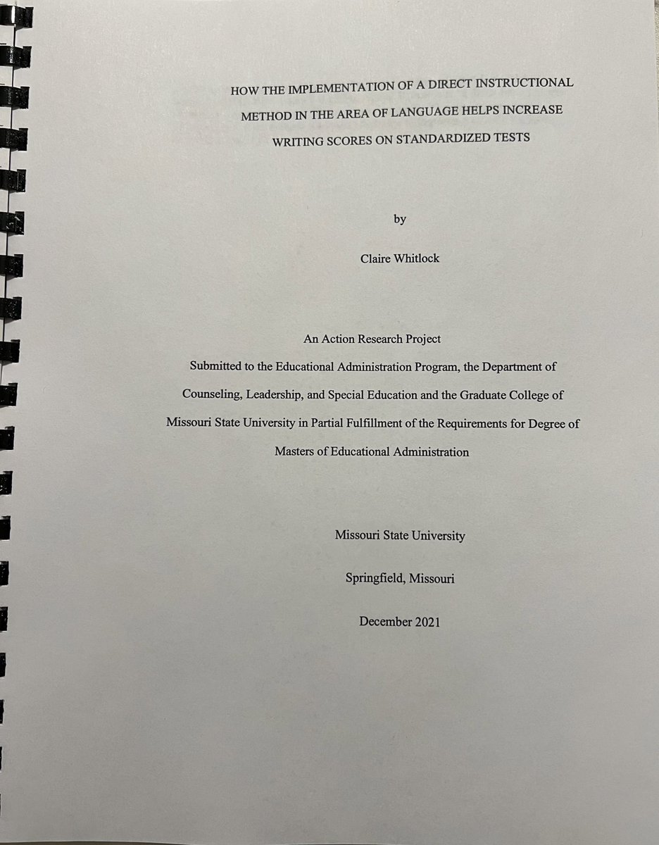 ClaireTWhitlock's tweet photo. #teacherproud Tuesday! Today I’m proud to turn in my final paper for my Masters program. thankful for coworkers to work through this program with and a district who encourages leadership. #repmoproud https://t.co/QhShkl3yke