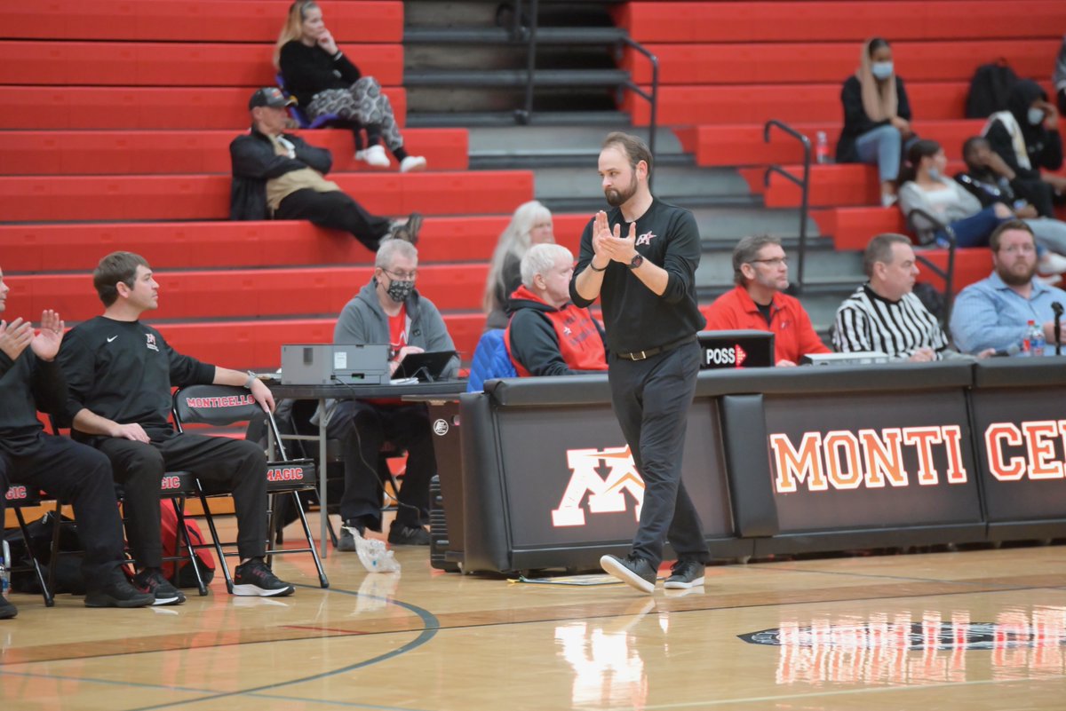 Monticello Magic tweet media