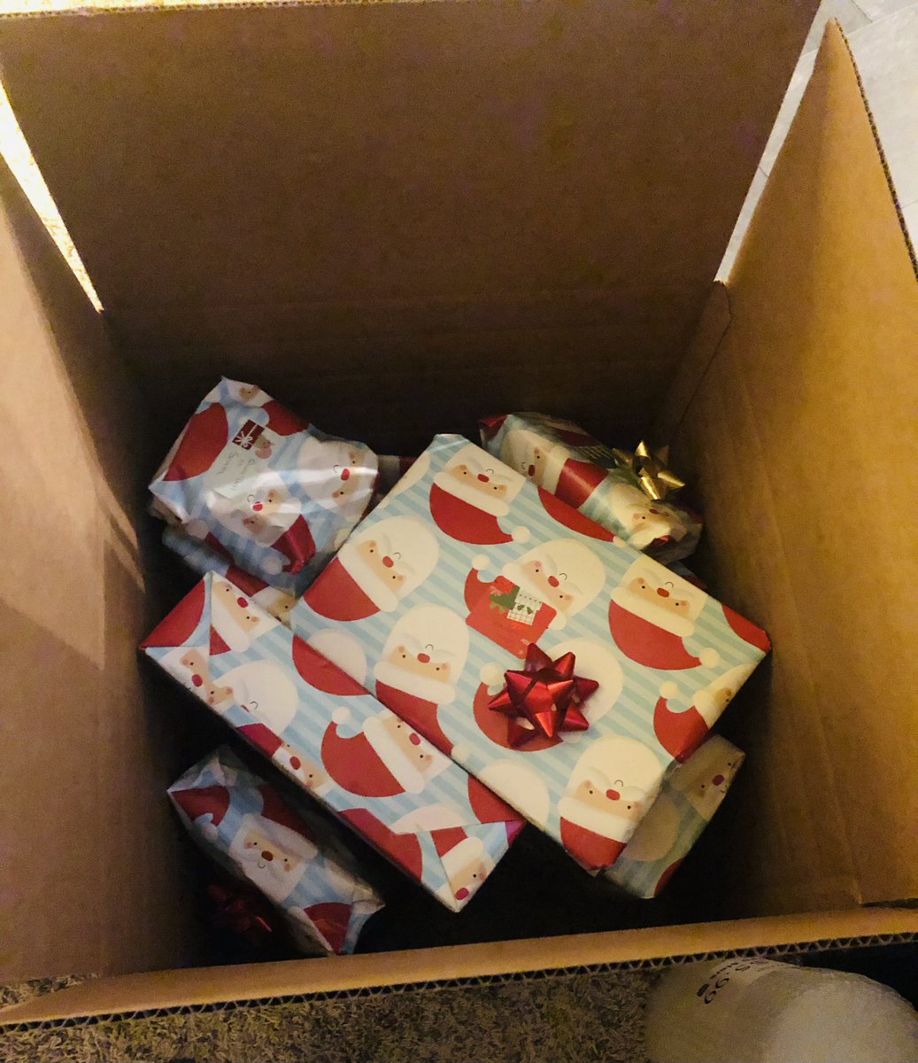 4568jan's tweet photo. Operation Santa almost complete! Adopted 2 families this year and waiting for one more gift to arrive and then these boxes are ready to ship! So blessed to be able to help in any way I can π
π»π€Άπ»@USPSOpSanta #BelieveInMagic #ElvesExist https://t.co/Yo9hb6btpR