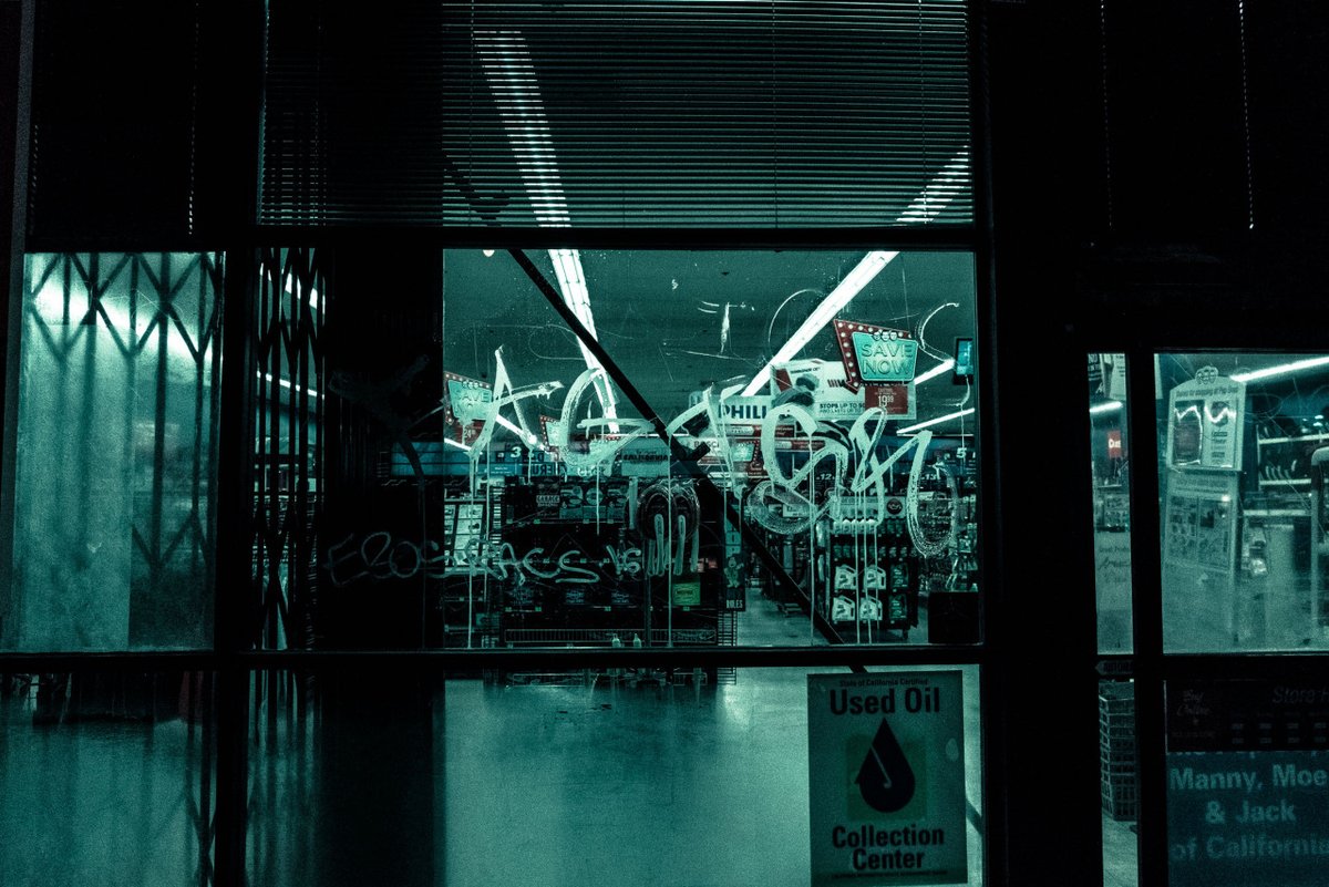 Archillect tweet media