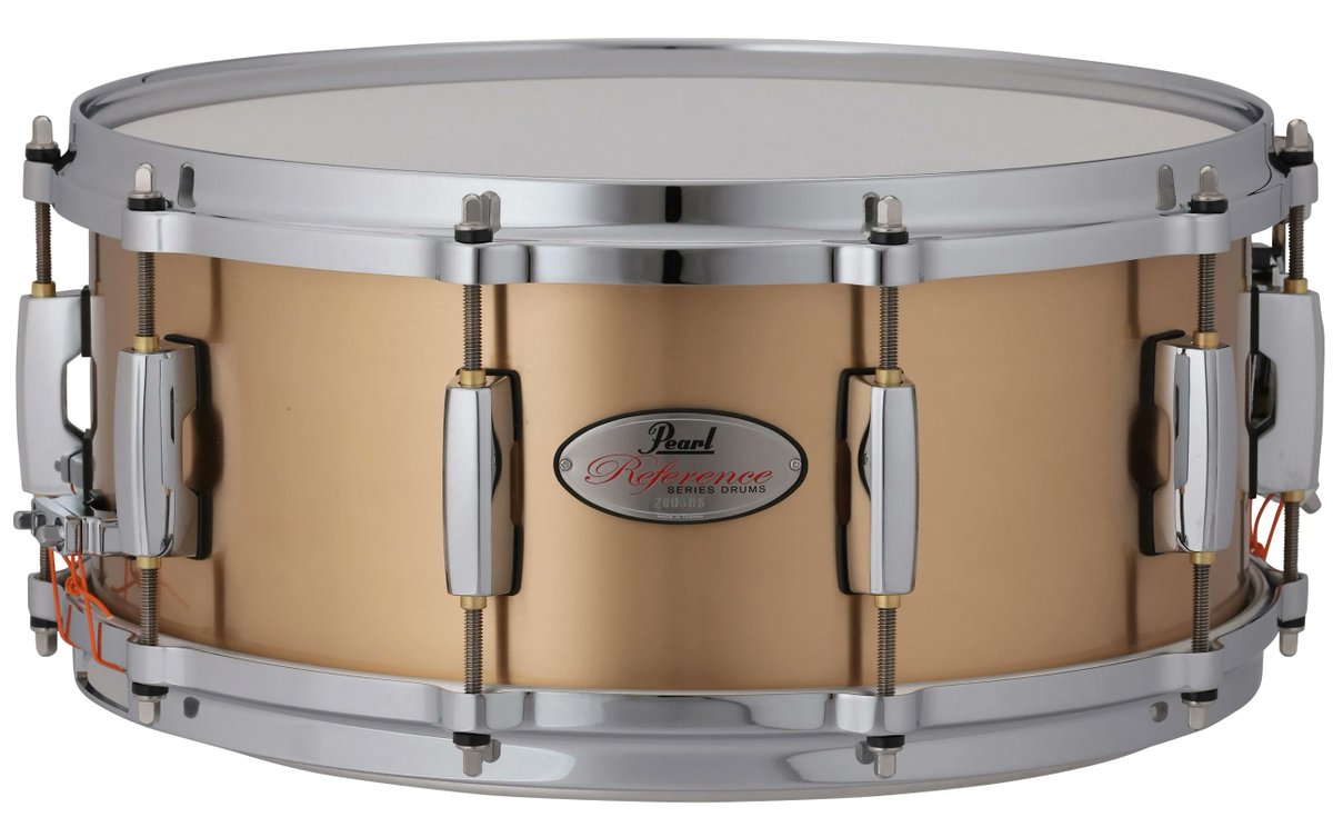 pearl_drum's tweet photo. ＜村石雅行 監修＞ 
Reference ＜CAST BRONZE＞ Snare Drum 12/18(土）限定発売決定！！
～ 強烈な音圧と美しい音色 ～
正真正銘のキャスト・ブロンズ（極厚5㎜） スネアが完成 ✨
詳しくはこちら↓
https://t.co/GszqokNLCc

@mura1919  @muraishi_dojo https://t.co/oHiMzaT8cz