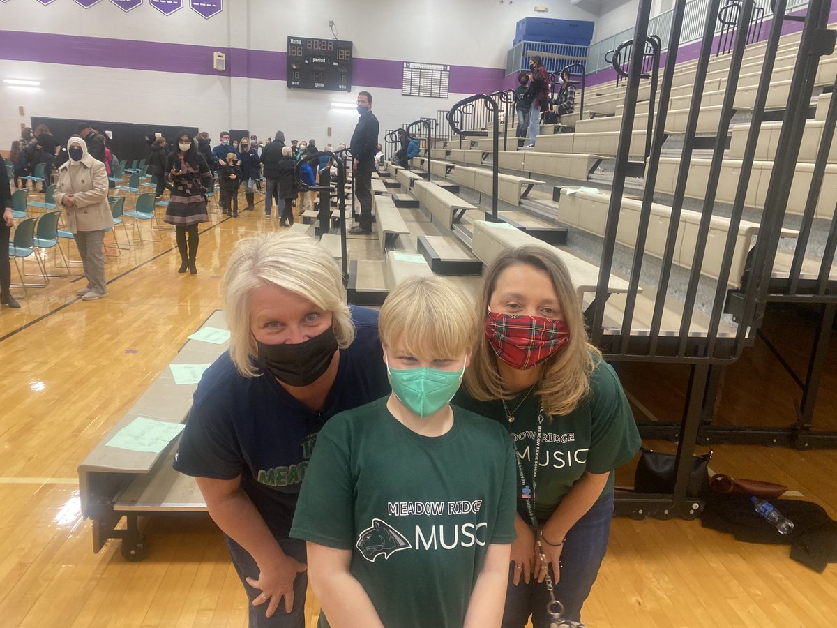 MeadowRidgeRoar's tweet photo. We are back! Rocking our first choir concert! ⁦@OSD135⁩ https://t.co/FE668G1MPs