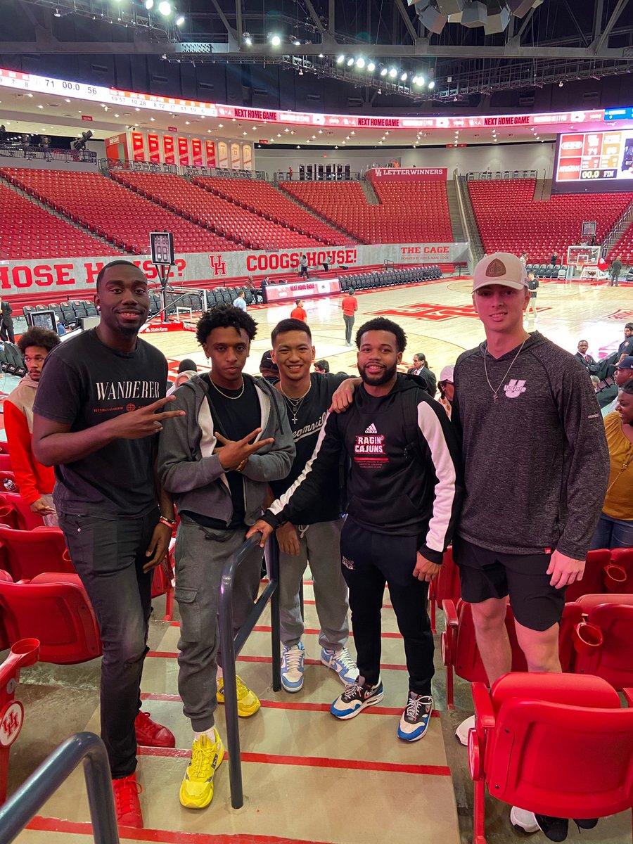 Rich Flores tweet media